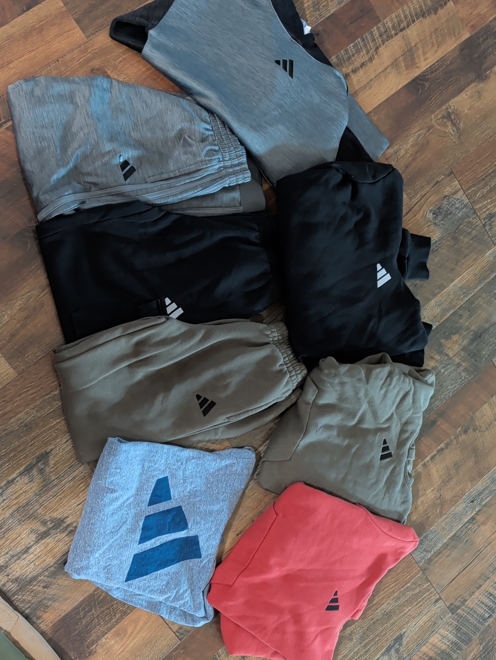 Adidas 10/12/ M/L Bundle